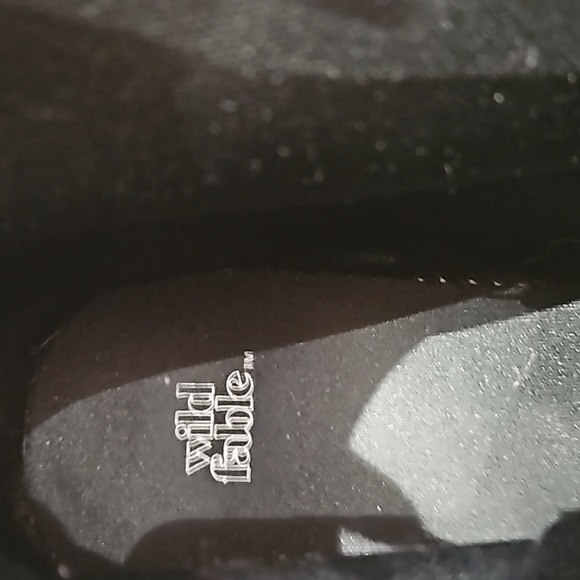 WILD FABLE UNISEX HIGH TOP BLACK AND WHITE SNEAKERS SIZE 11 - Picture 5 of 5